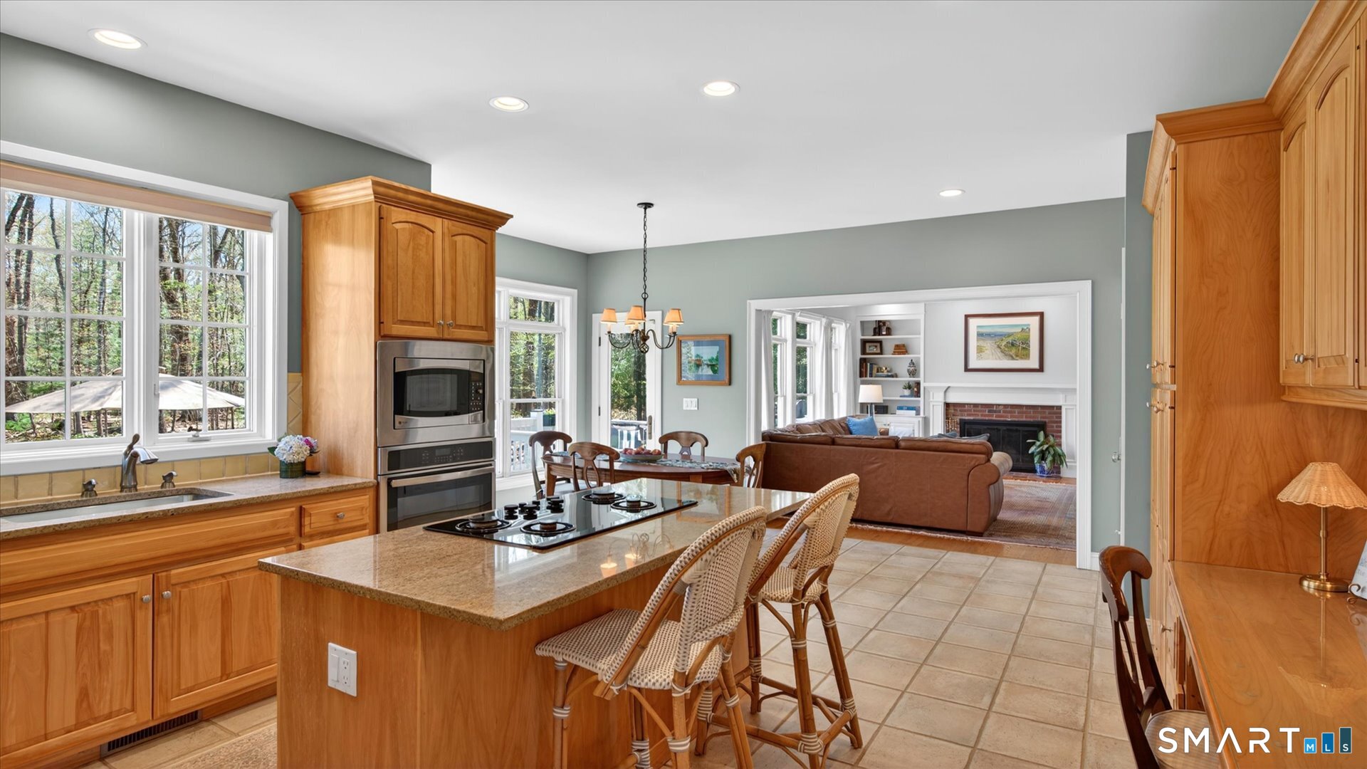 5 School House Lane Simsbury CT 06070