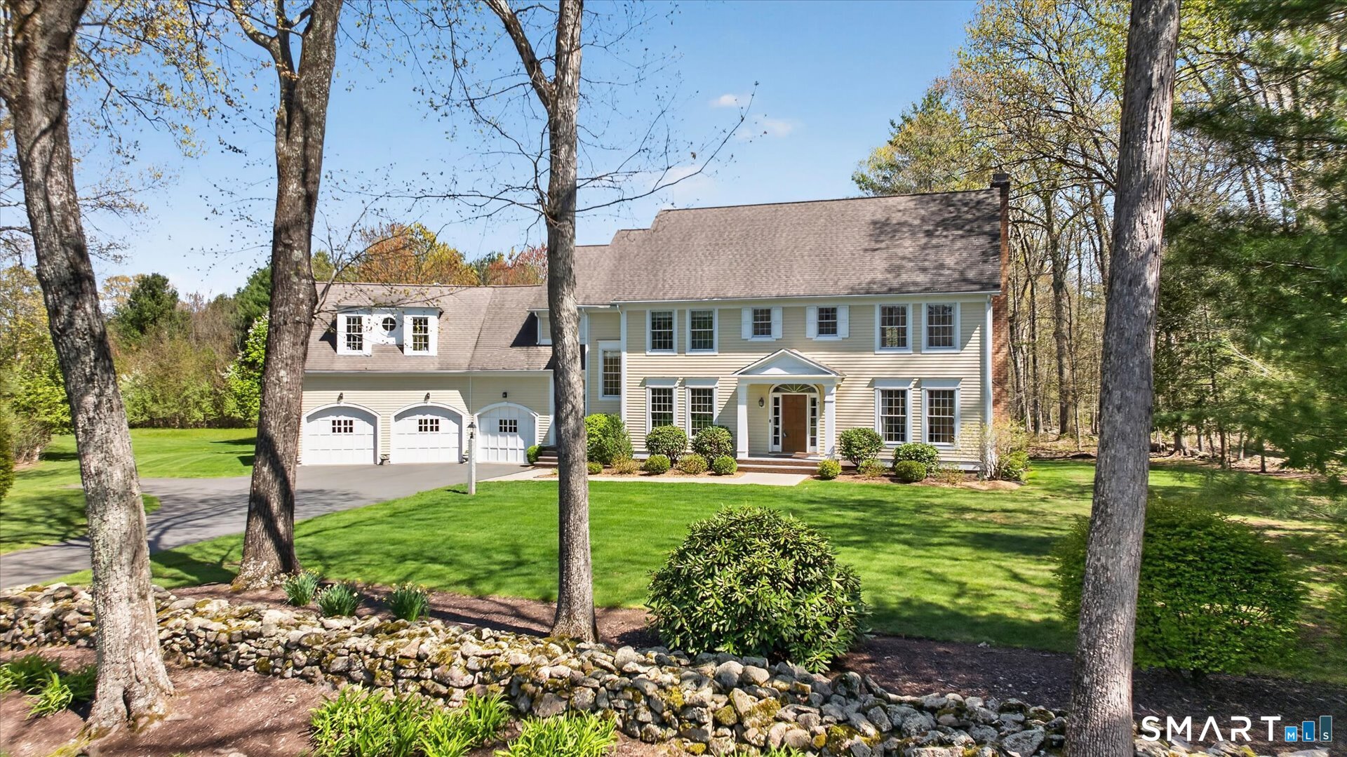5 School House Lane Simsbury CT 06070