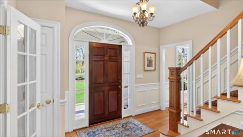 5 School House Lane Simsbury CT 06070