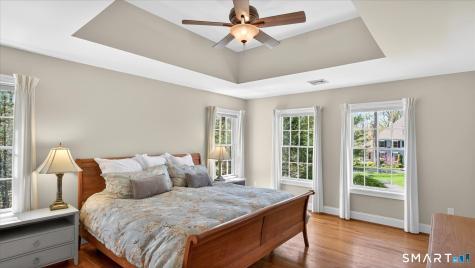 5 School House Lane Simsbury CT 06070