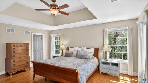 5 School House Lane Simsbury CT 06070