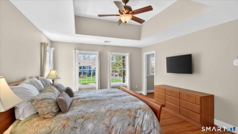 5 School House Lane Simsbury CT 06070