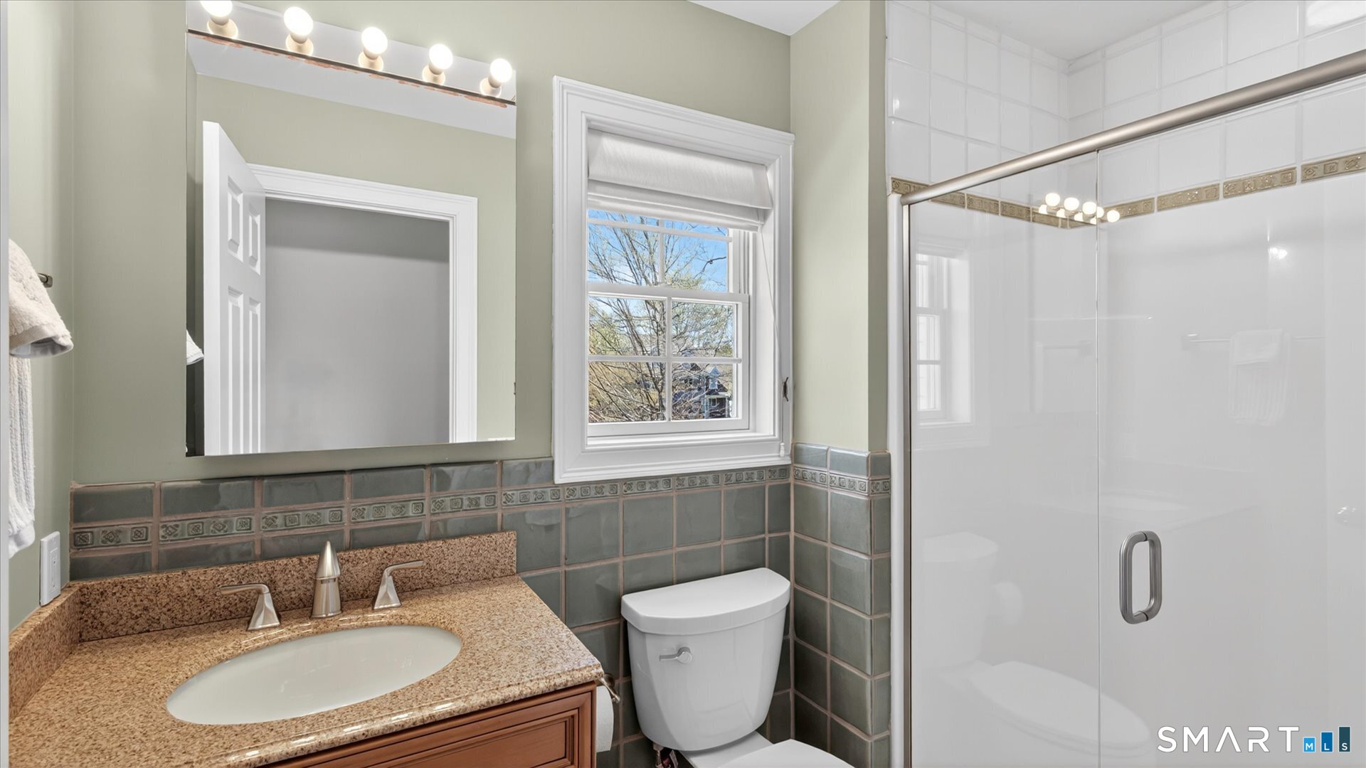 5 School House Lane Simsbury CT 06070
