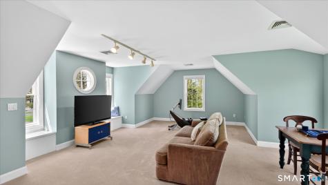 5 School House Lane Simsbury CT 06070