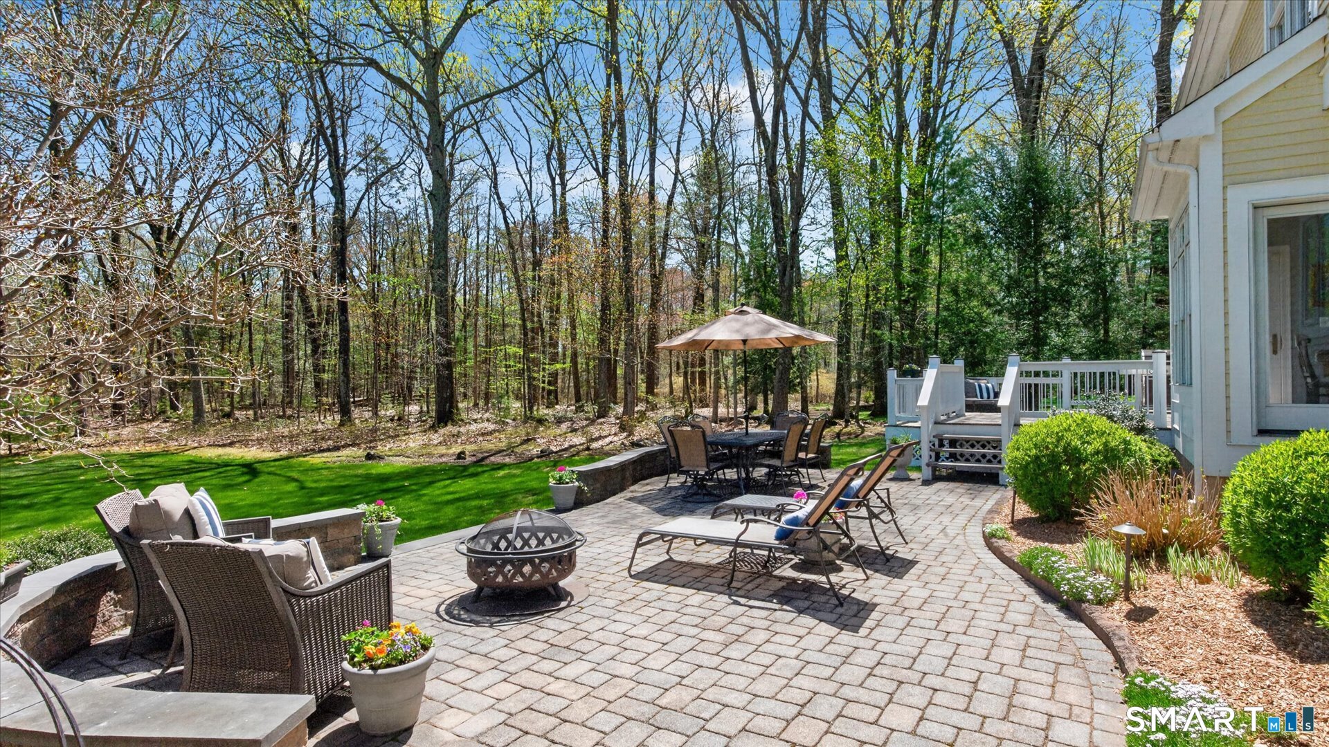 5 School House Lane Simsbury CT 06070