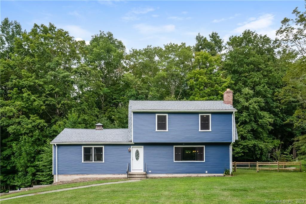 28 Oakwood Drive Oxford CT 06478
