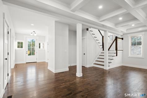 16 Bel Aire Lane Canton CT 06019