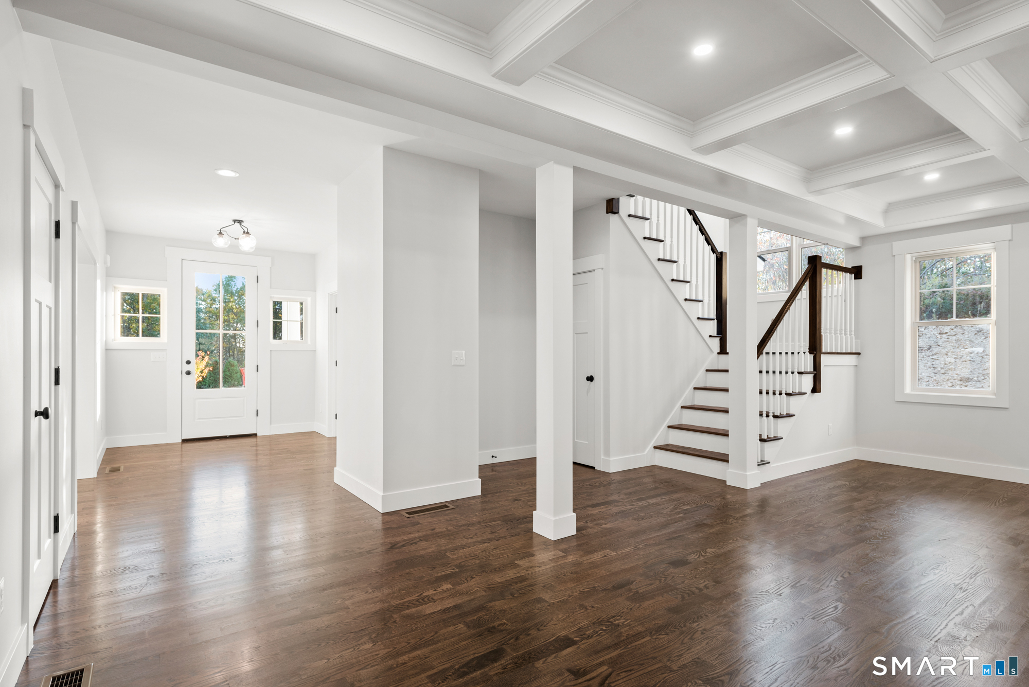 16 Bel Aire Lane Canton CT 06019