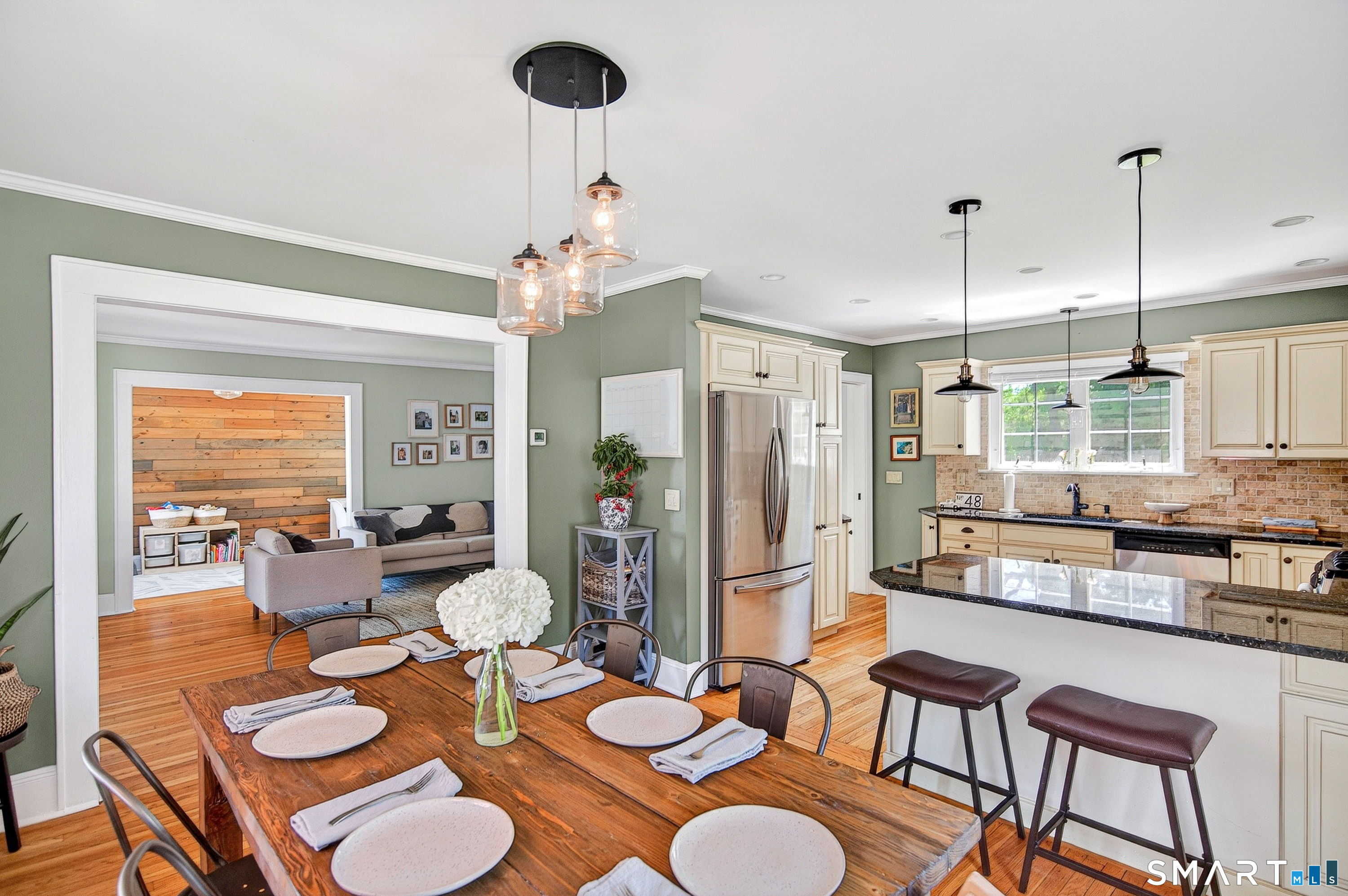 48 Bungalow Park Stamford CT 06902