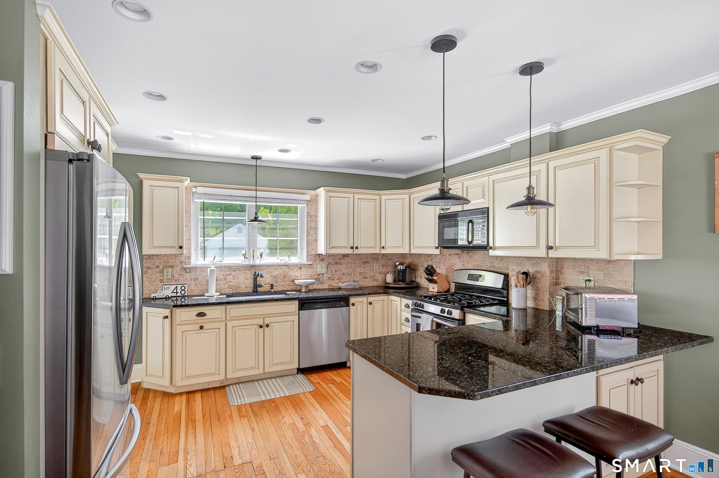 48 Bungalow Park Stamford CT 06902