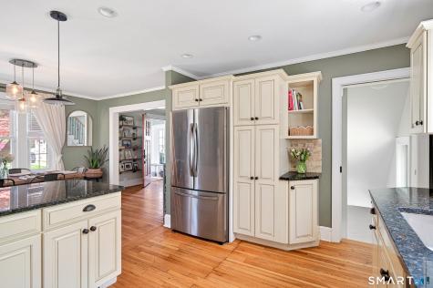 48 Bungalow Park Stamford CT 06902