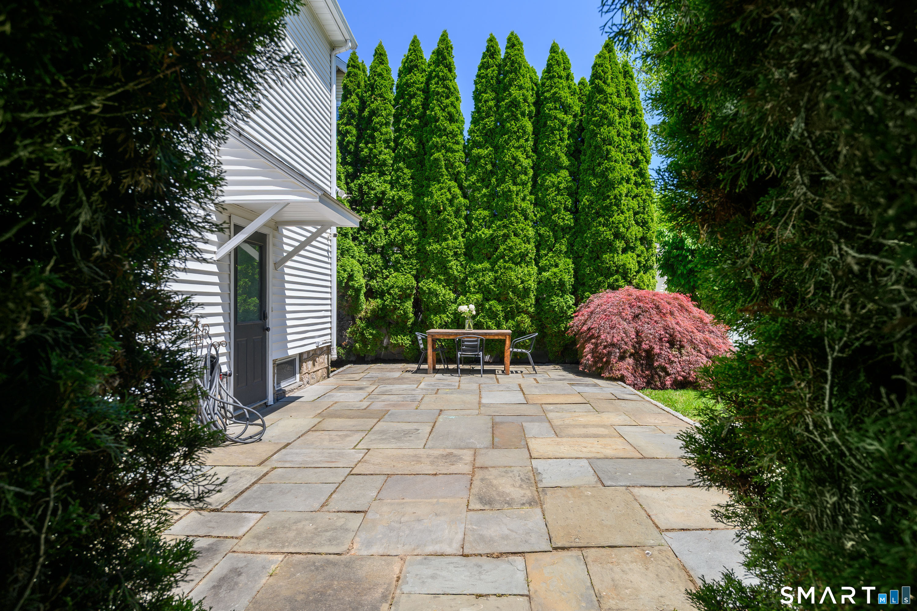 48 Bungalow Park Stamford CT 06902