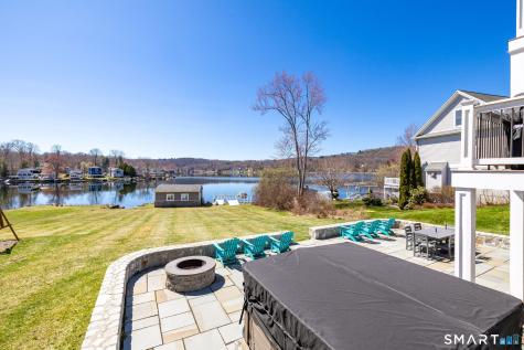 129 East Lake Street Winchester CT 06098