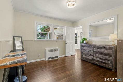 93 Easy Street Milford CT 06460