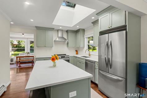 93 Easy Street Milford CT 06460