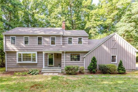 1 Lawton Drive Simsbury CT 06070