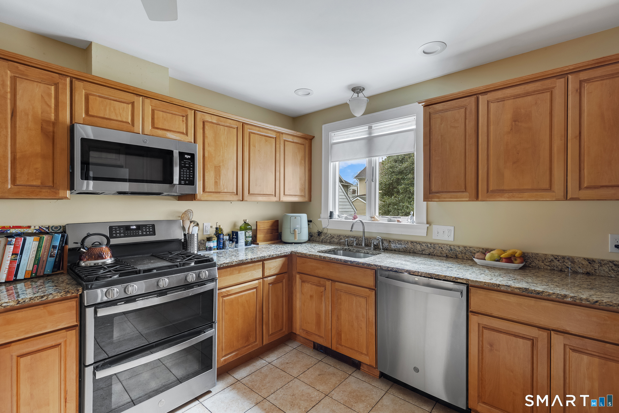 21 Rivercliff Drive Milford CT 06460