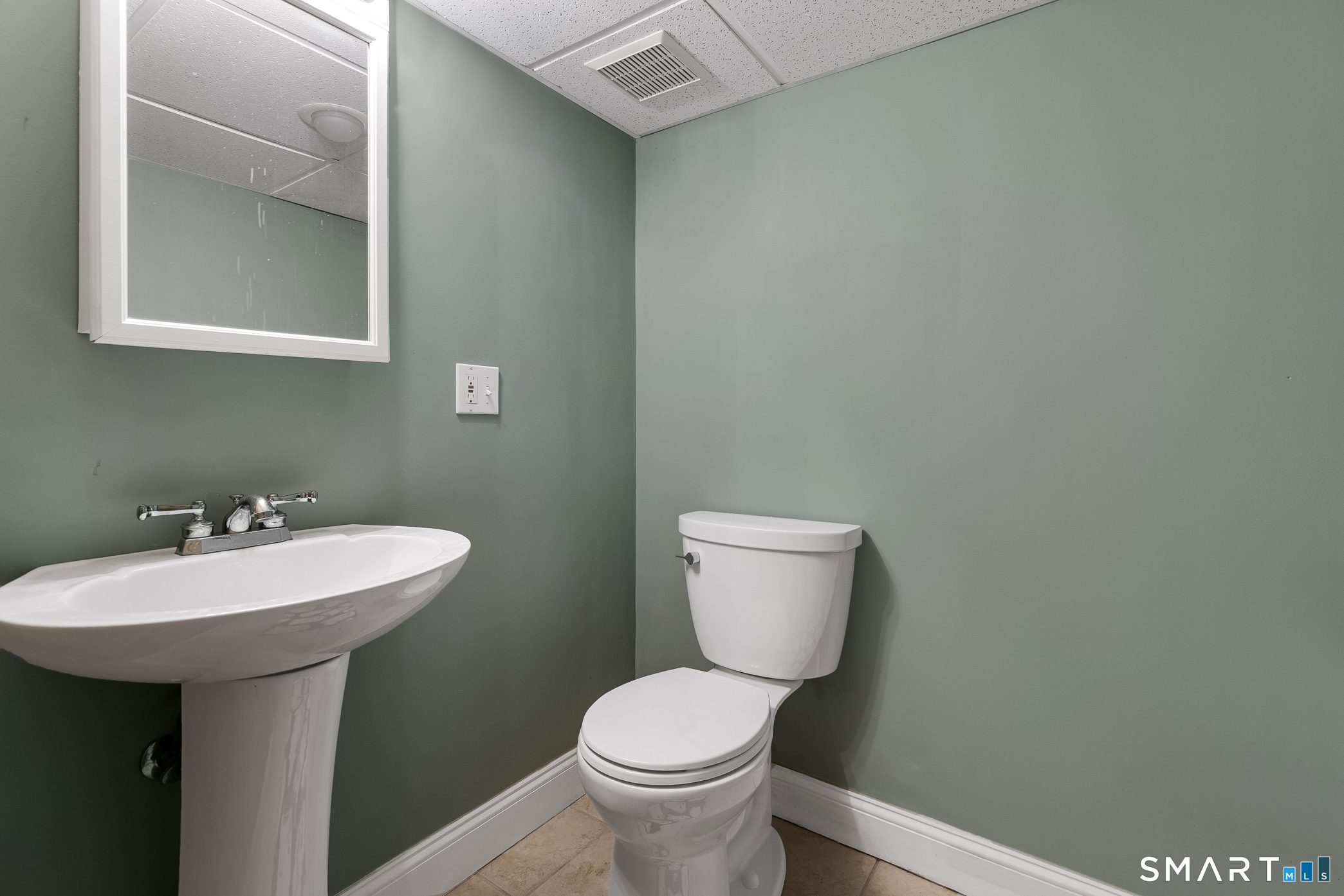 21 Rivercliff Drive Milford CT 06460