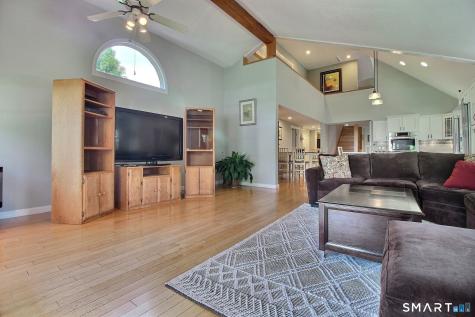 27 Mystic Avenue Stonington CT 06379