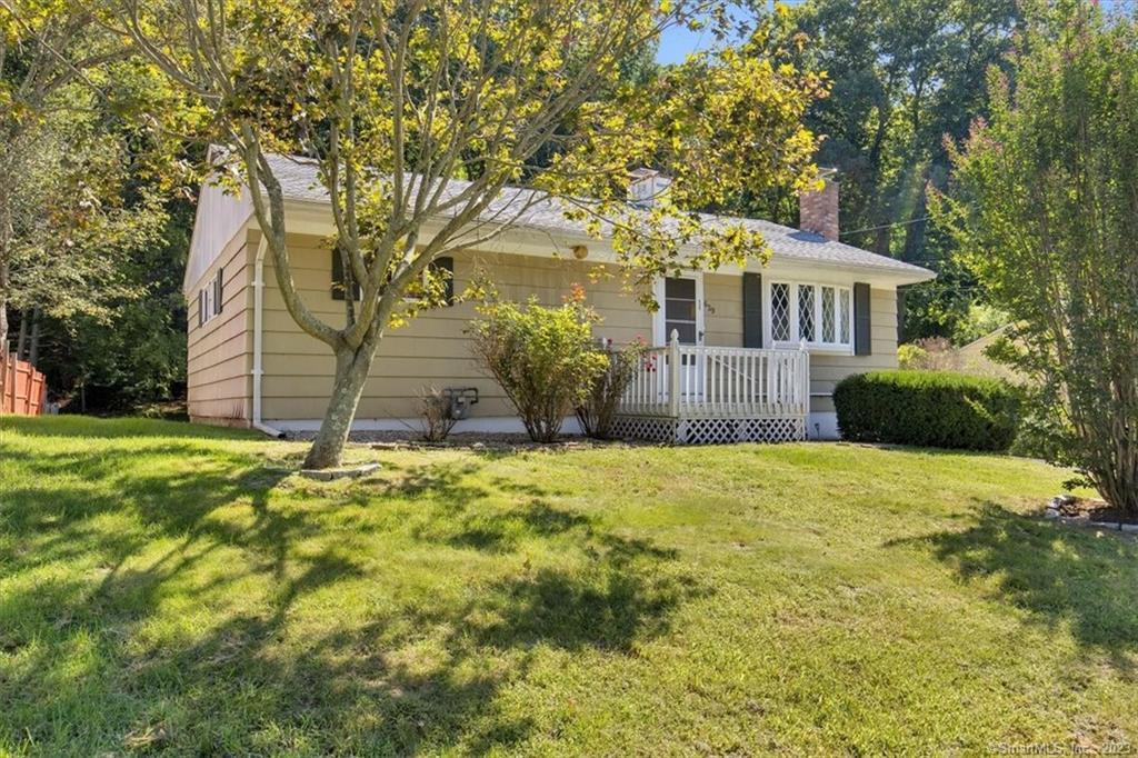 639 Bradley Street East Haven CT 06512