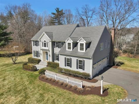 9 White Oak Lane Avon CT 06001