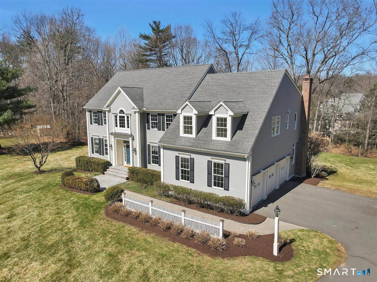 9 White Oak Lane Avon CT 06001