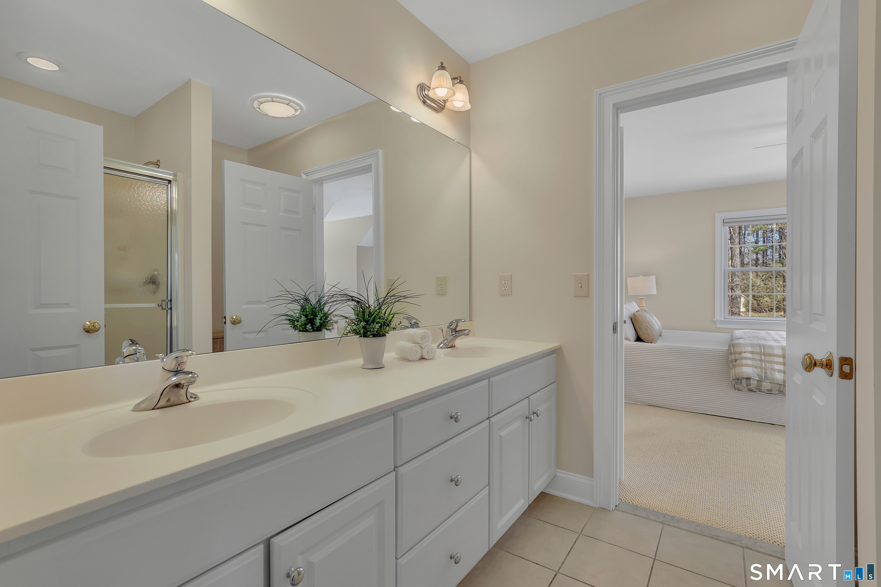9 White Oak Lane Avon CT 06001