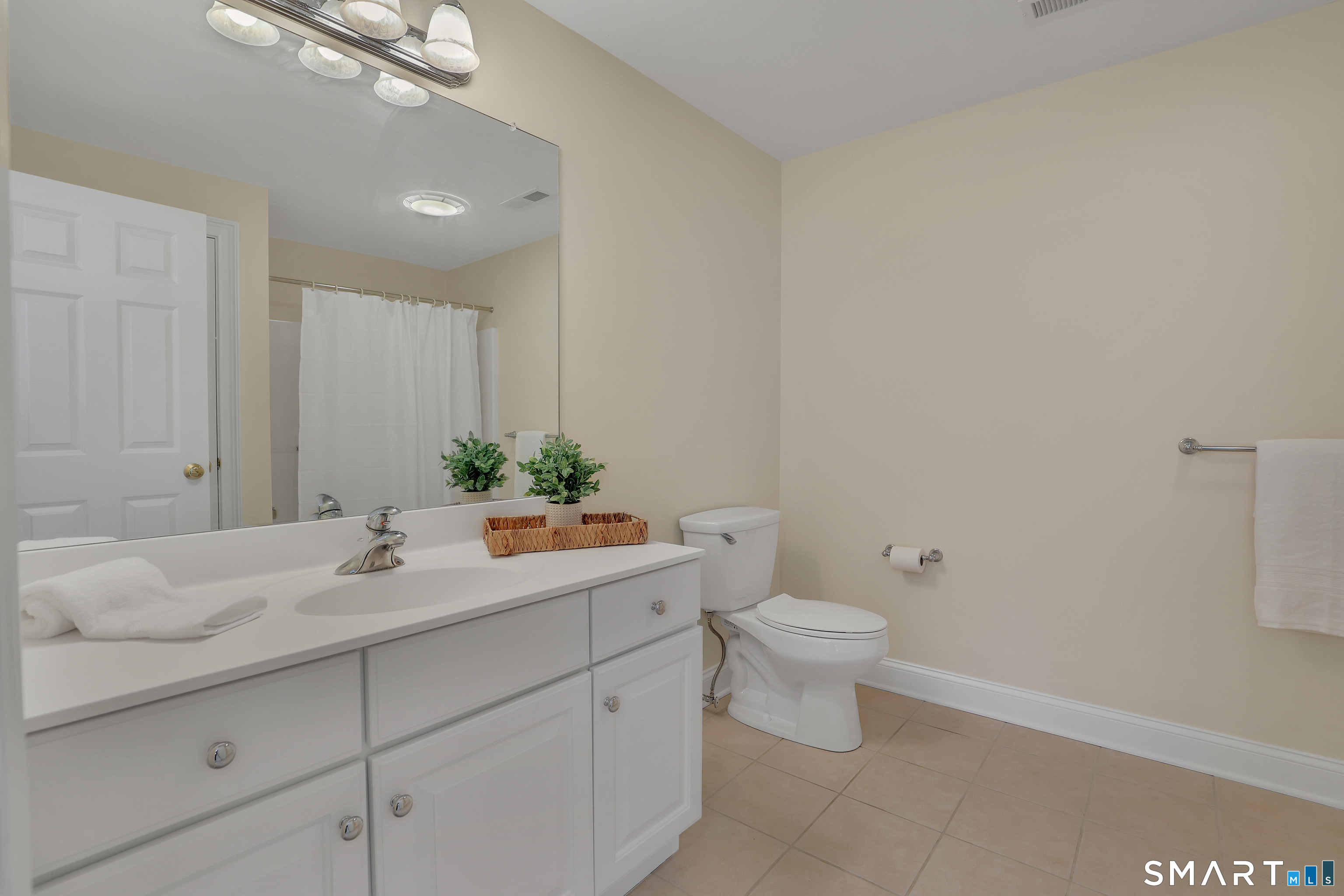 9 White Oak Lane Avon CT 06001
