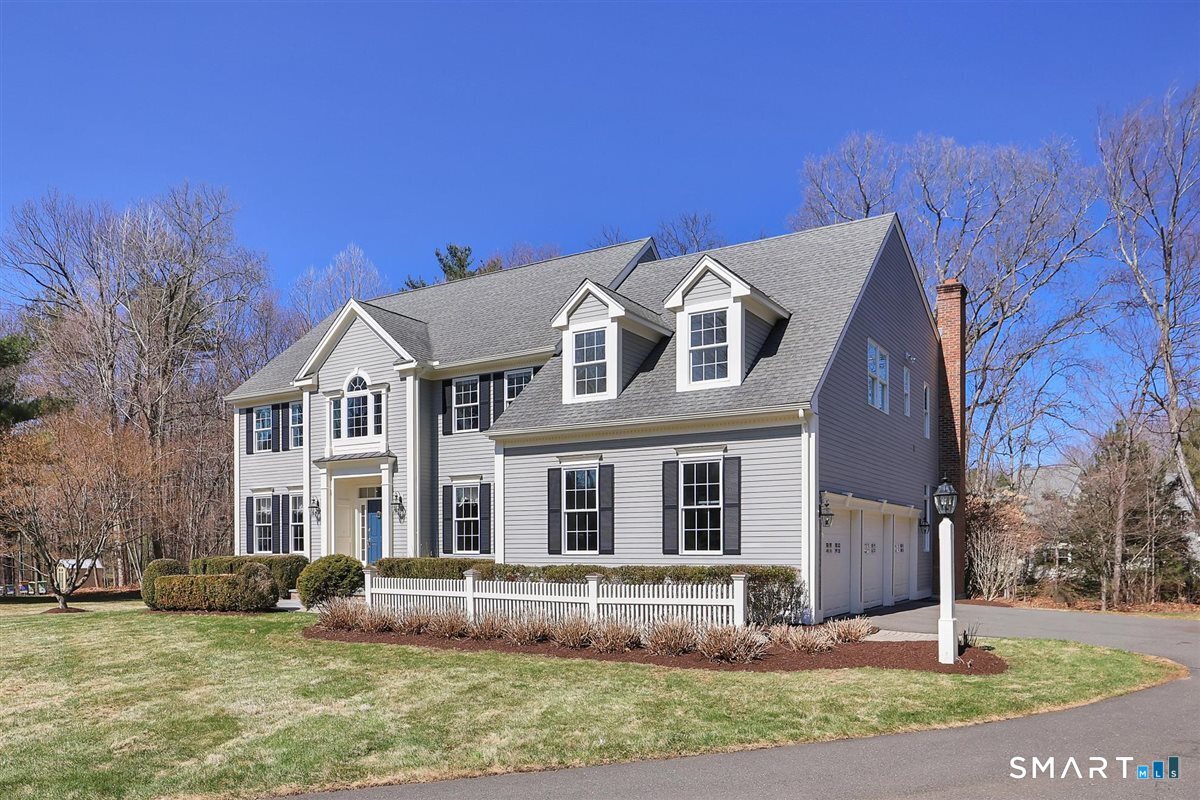 9 White Oak Lane Avon CT 06001