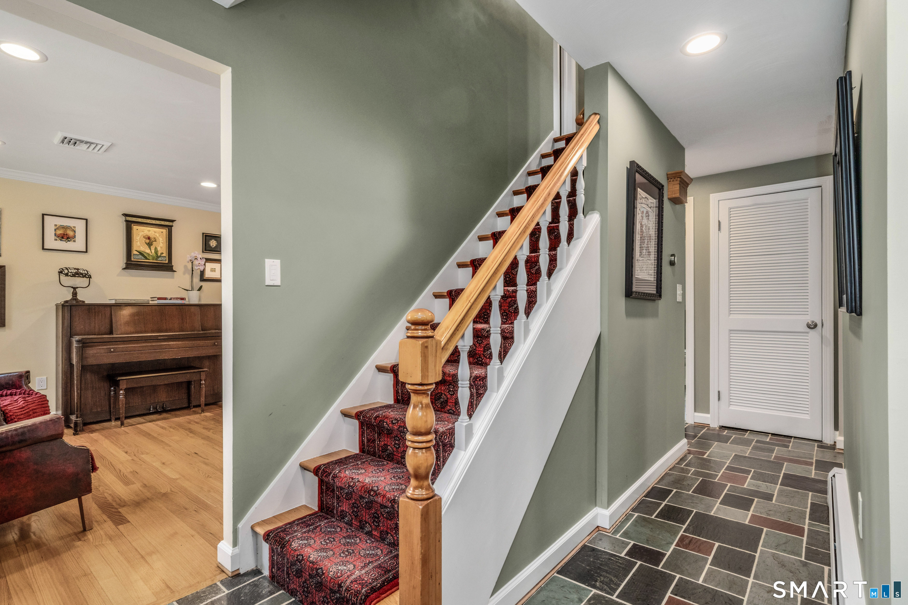 342 Mountain Road West Hartford CT 06107