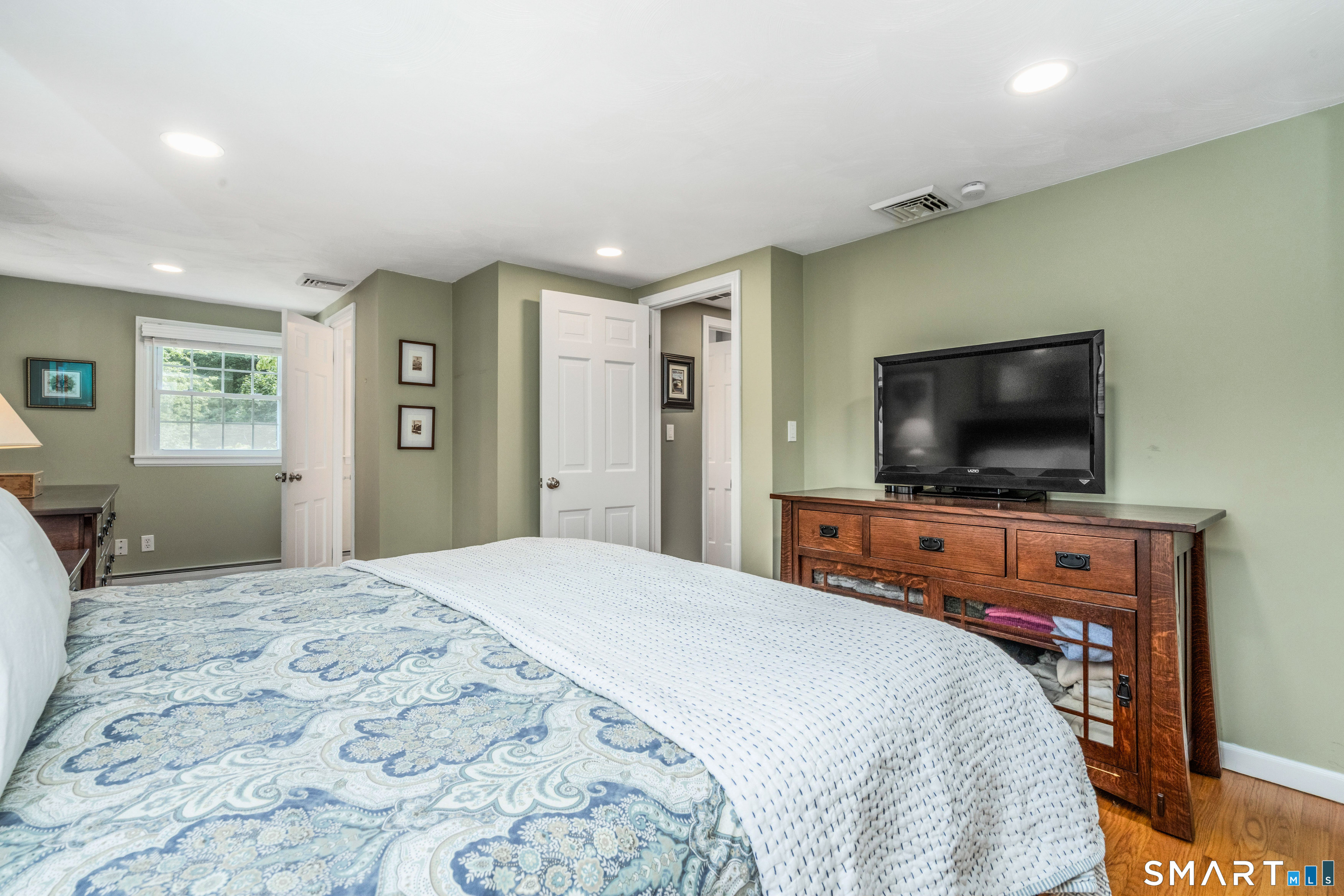 342 Mountain Road West Hartford CT 06107