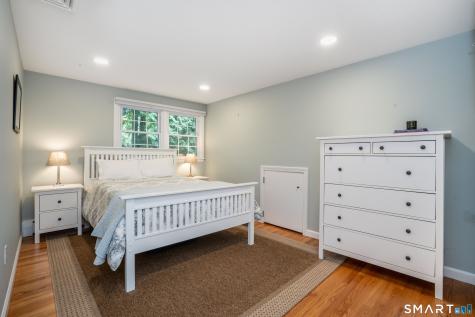 342 Mountain Road West Hartford CT 06107