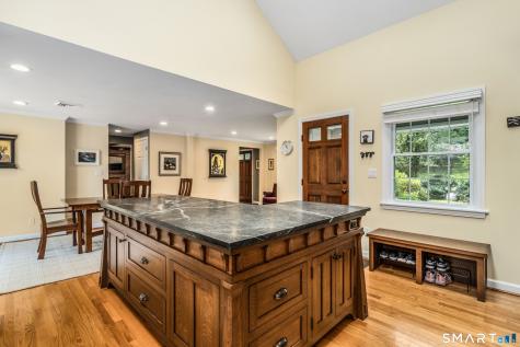 342 Mountain Road West Hartford CT 06107