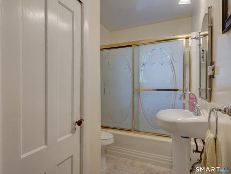 293 Washington Street Norwich CT 06360