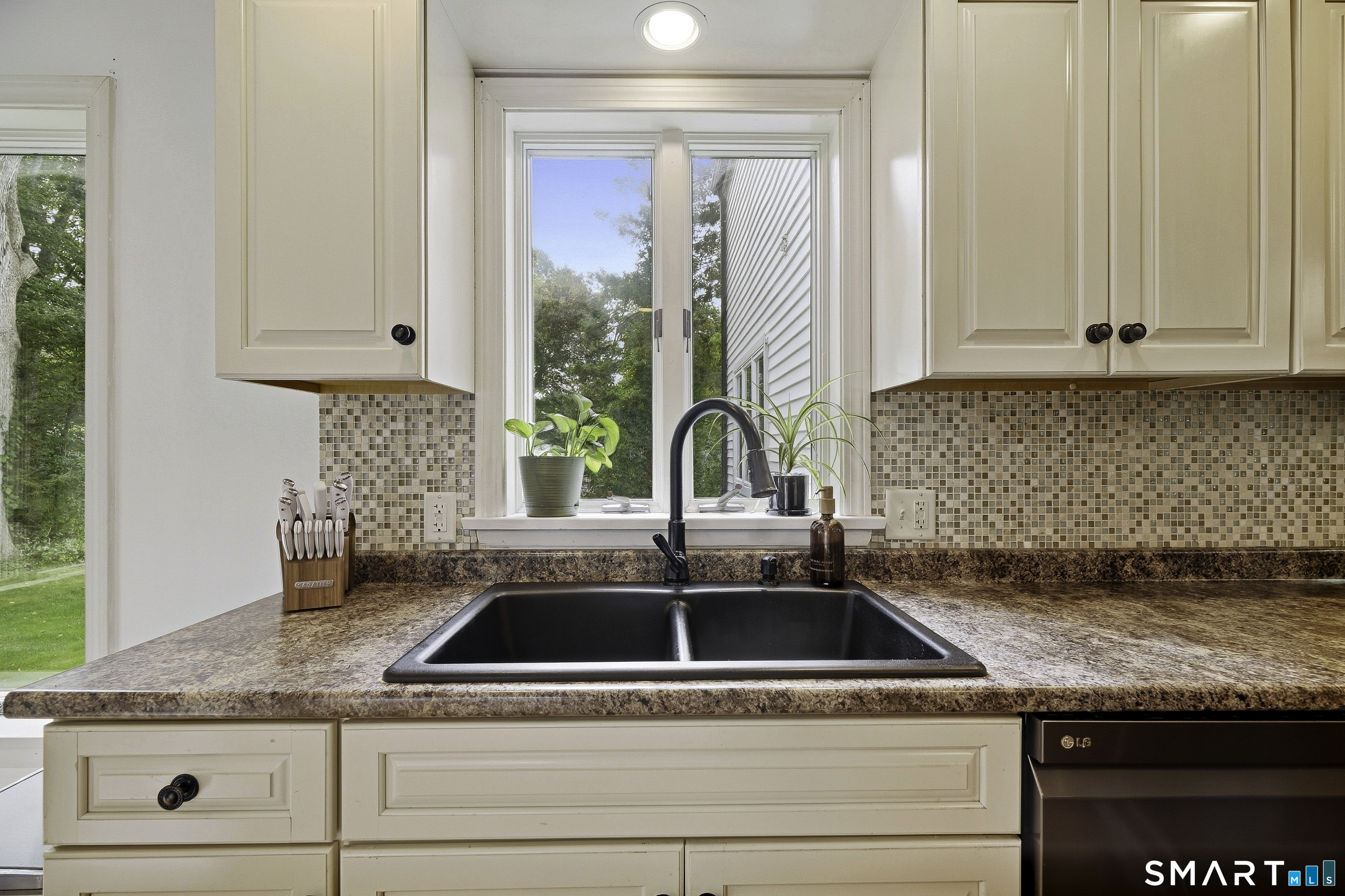 2 Dogwood Drive Old Lyme CT 06371