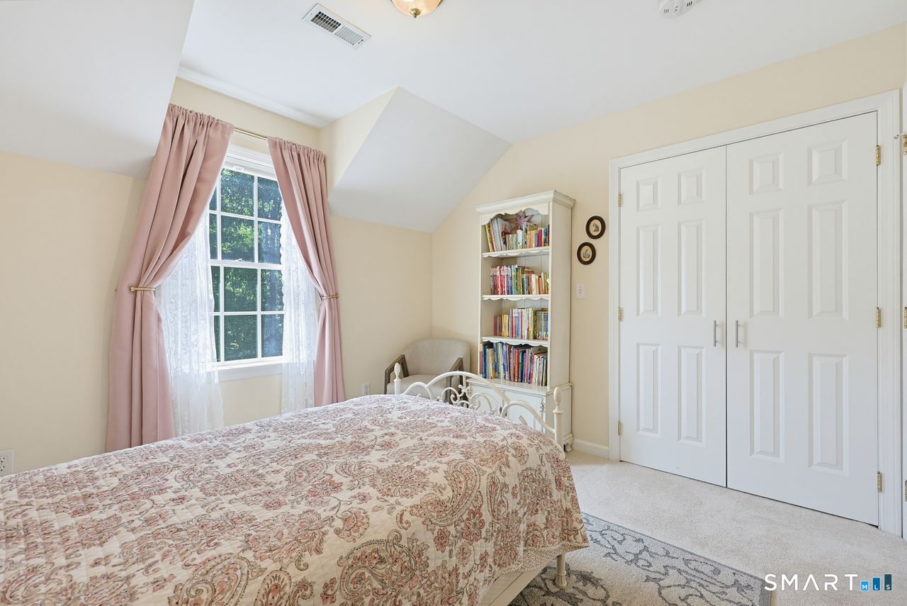 614 Route 81 Killingworth CT 06419