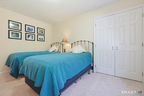 614 Route 81 Killingworth CT 06419