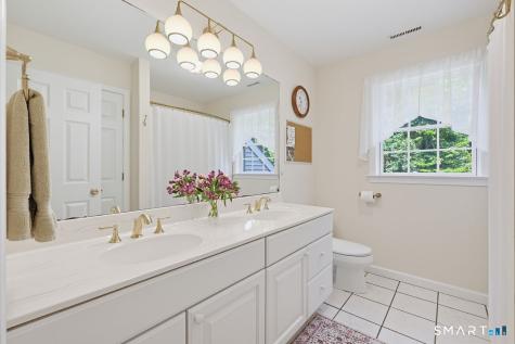 614 Route 81 Killingworth CT 06419