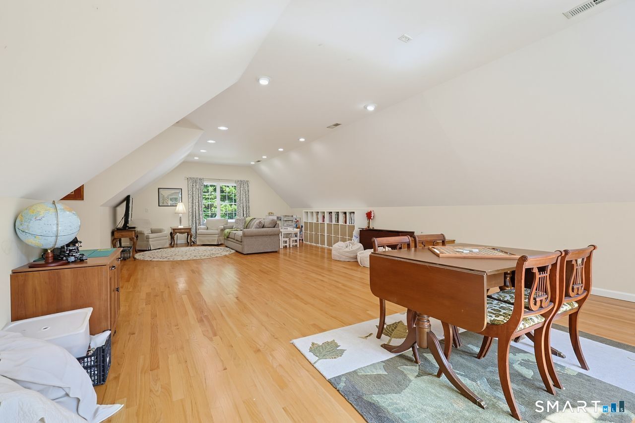 614 Route 81 Killingworth CT 06419