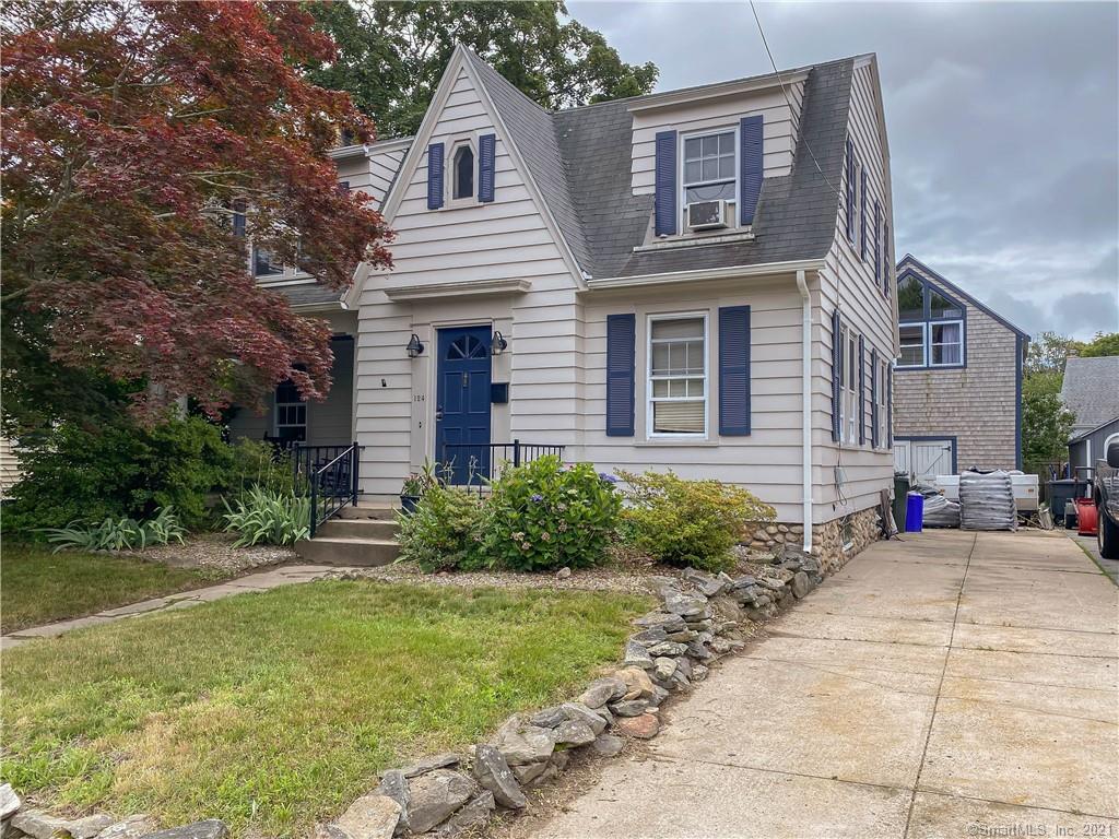 124 Thames Street New London CT 06320