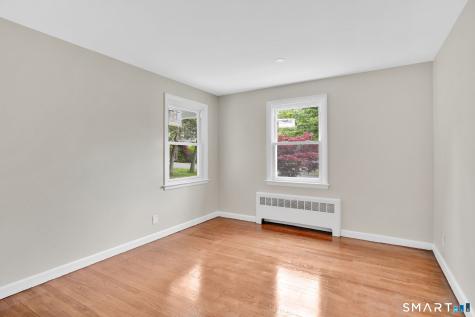 16 Sunnyview Drive Vernon CT 06066