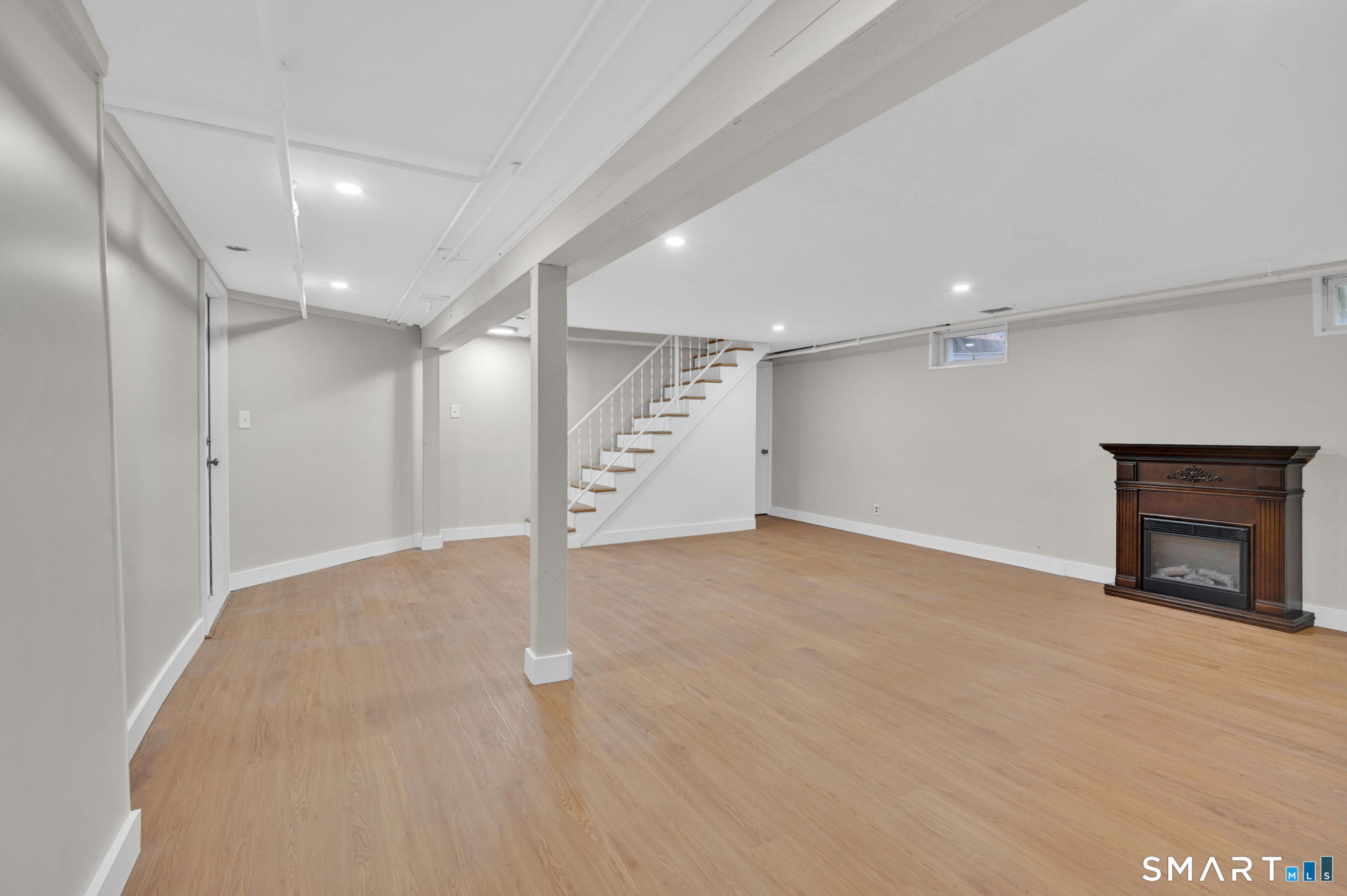 16 Sunnyview Drive Vernon CT 06066