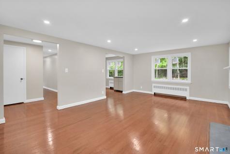 16 Sunnyview Drive Vernon CT 06066