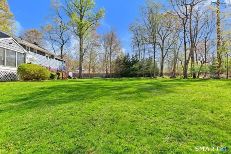 141 Cavalry Road Wilton CT 06897