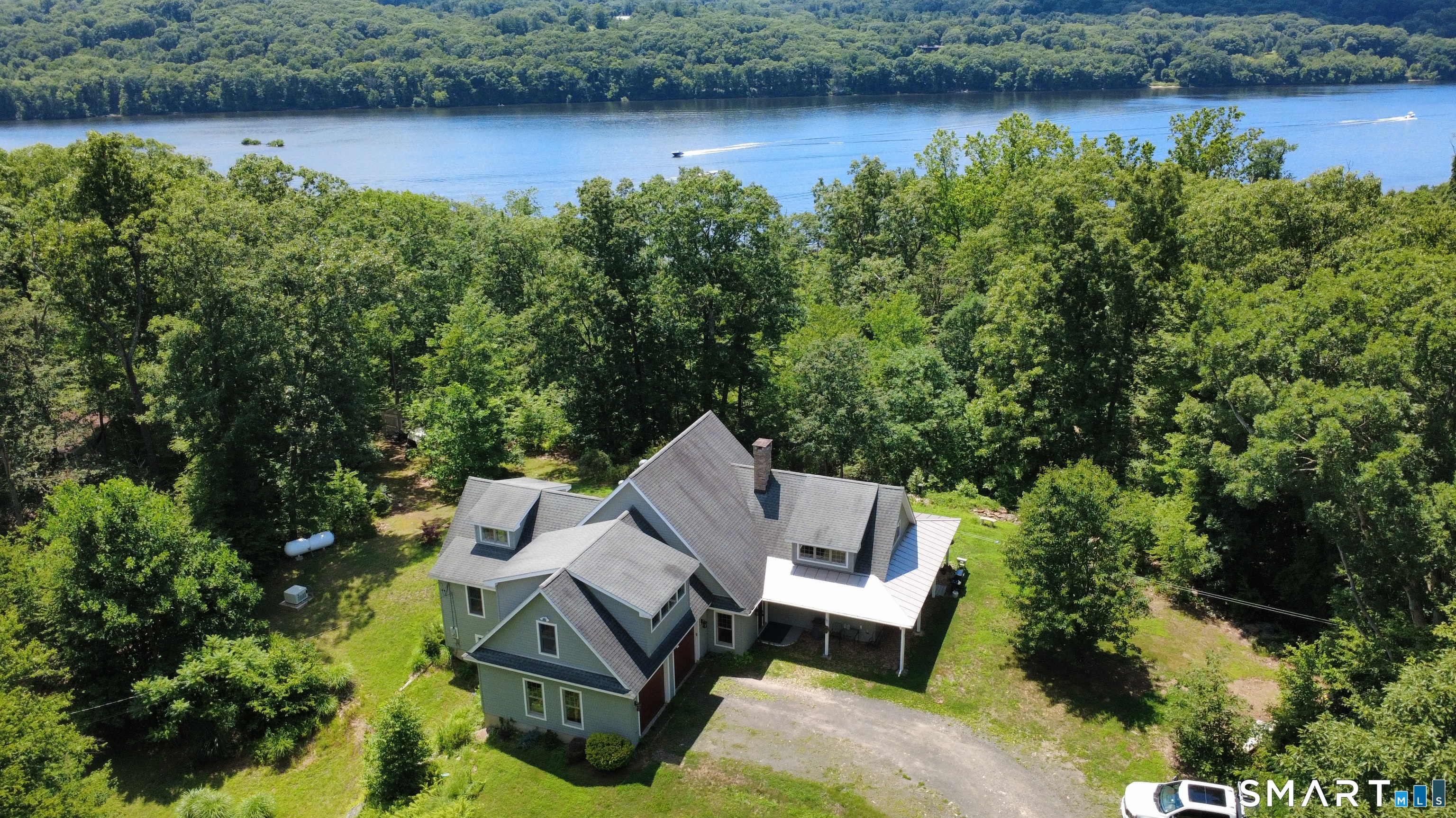 28 Sergeant Morgan Road Haddam CT 06424
