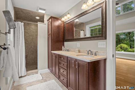 28 Sergeant Morgan Road Haddam CT 06424