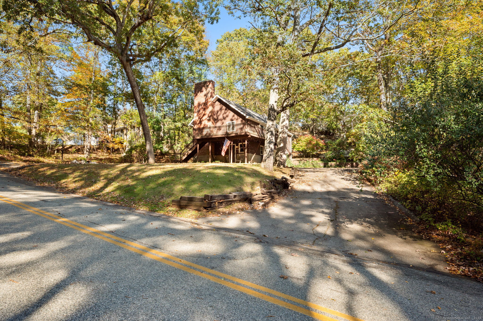 421 Kitemaug Road Montville CT 06382