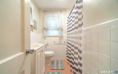 634 Bradley Street East Haven CT 06512