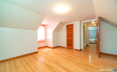 634 Bradley Street East Haven CT 06512