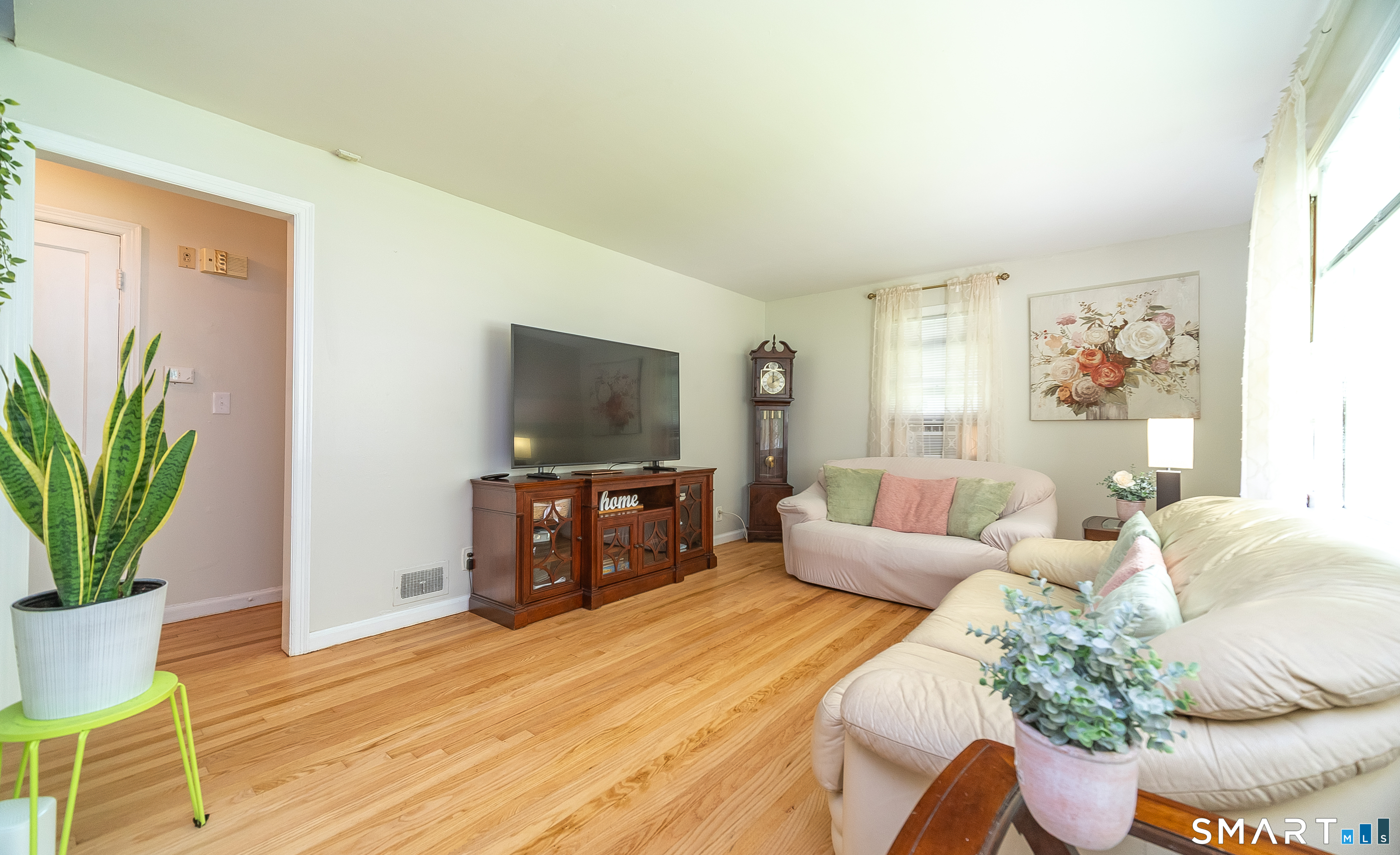 634 Bradley Street East Haven CT 06512